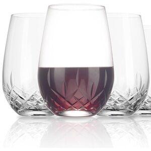 Elegant Clear Wine Glass Set